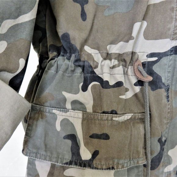 Camouflage Green Jacket Love Tree...........225 - Picture 4 of 10